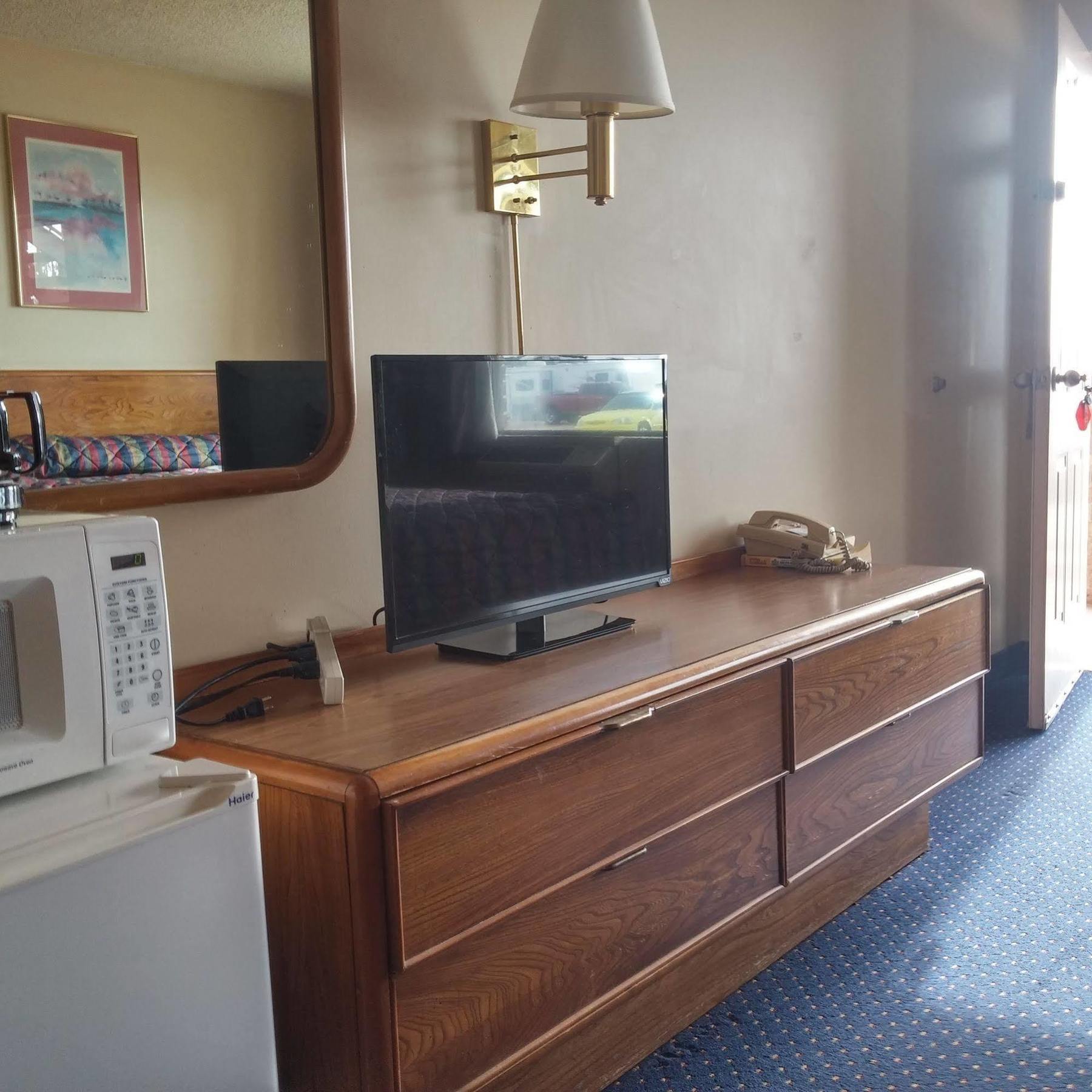 Kansas Country Inn Oakley Bagian luar foto